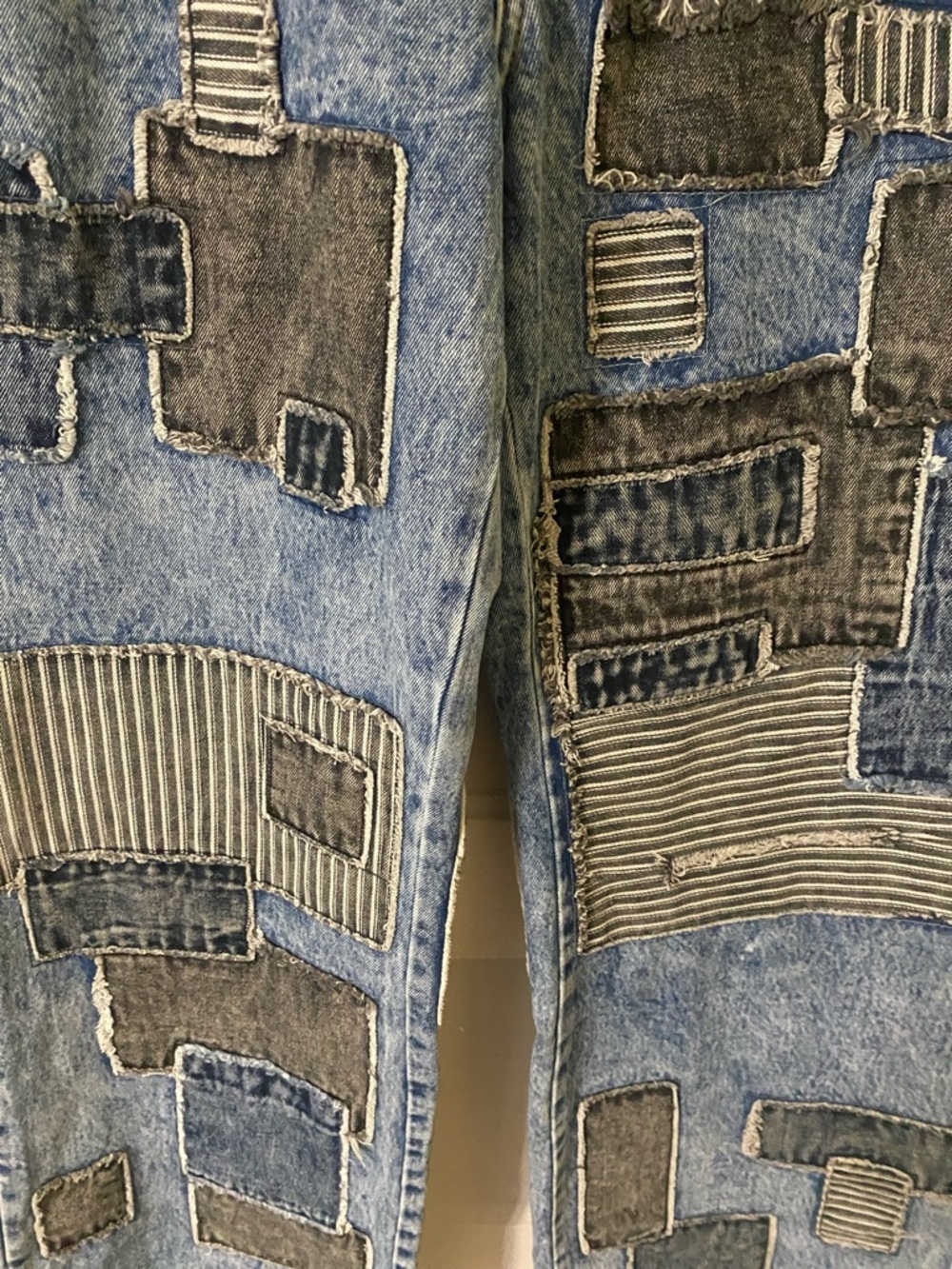 Oli & Hali Multi-Patchwork Wide Leg Denim Jeans - NIB Waist 32” Inseam 31”. - Picture 9 of 13